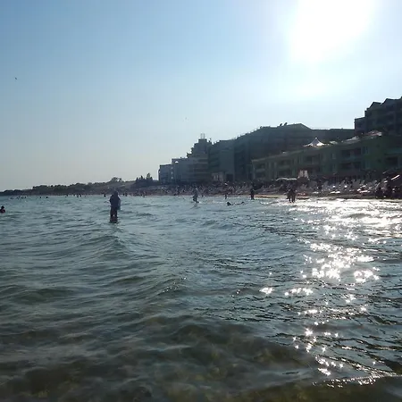 Black Sea Panorama Апартамент